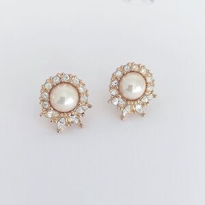 Faux Pearl & Crystal Pierced Earrings. Set in GoldTone, 0.5”, Pristine, 1990’s